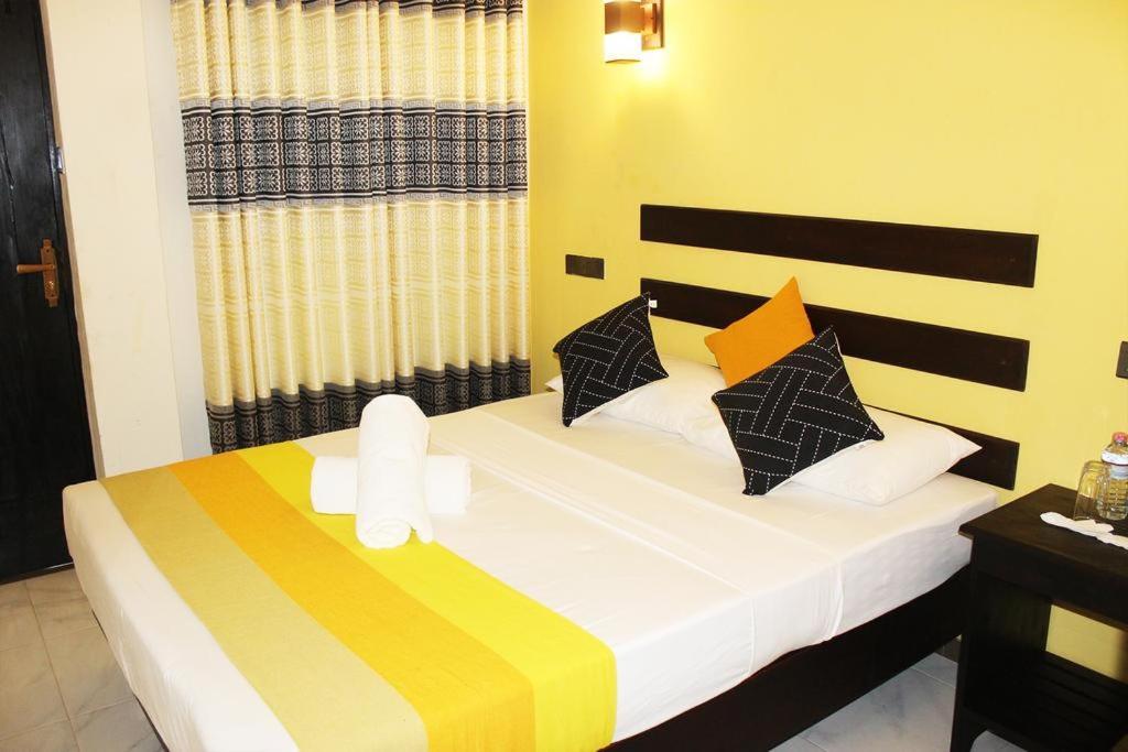 Amron Resort Sigiriya Ngoại thất bức ảnh