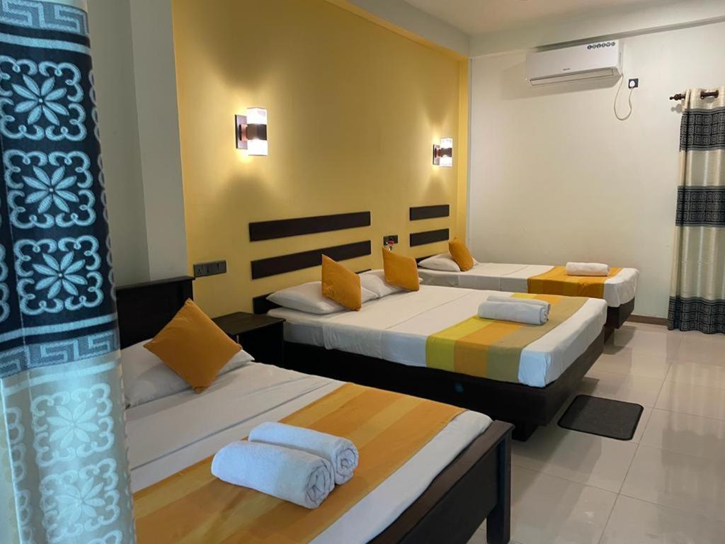 Amron Resort Sigiriya Phòng bức ảnh