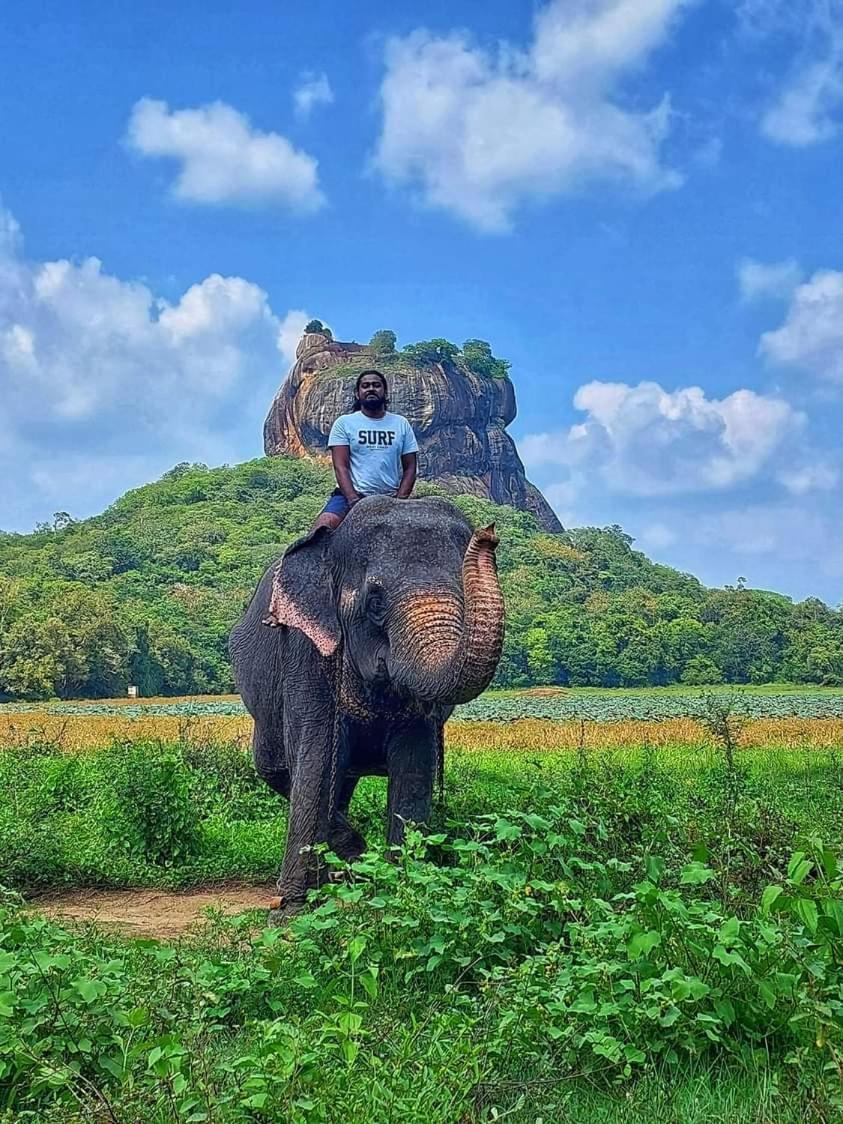 Amron Resort Sigiriya Phòng bức ảnh