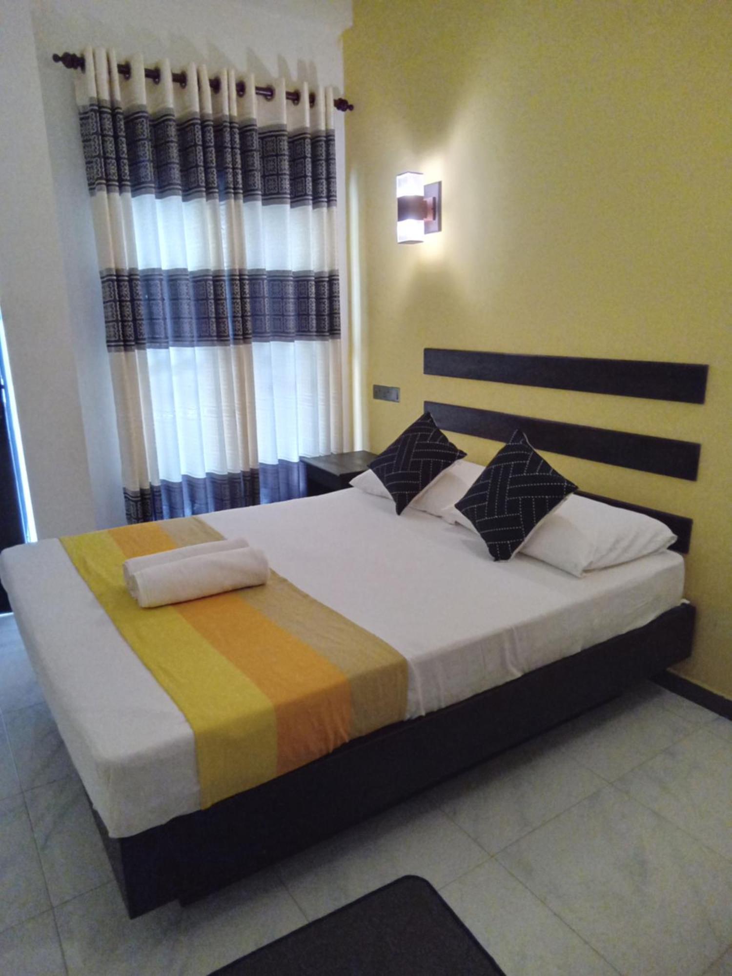 Amron Resort Sigiriya Phòng bức ảnh
