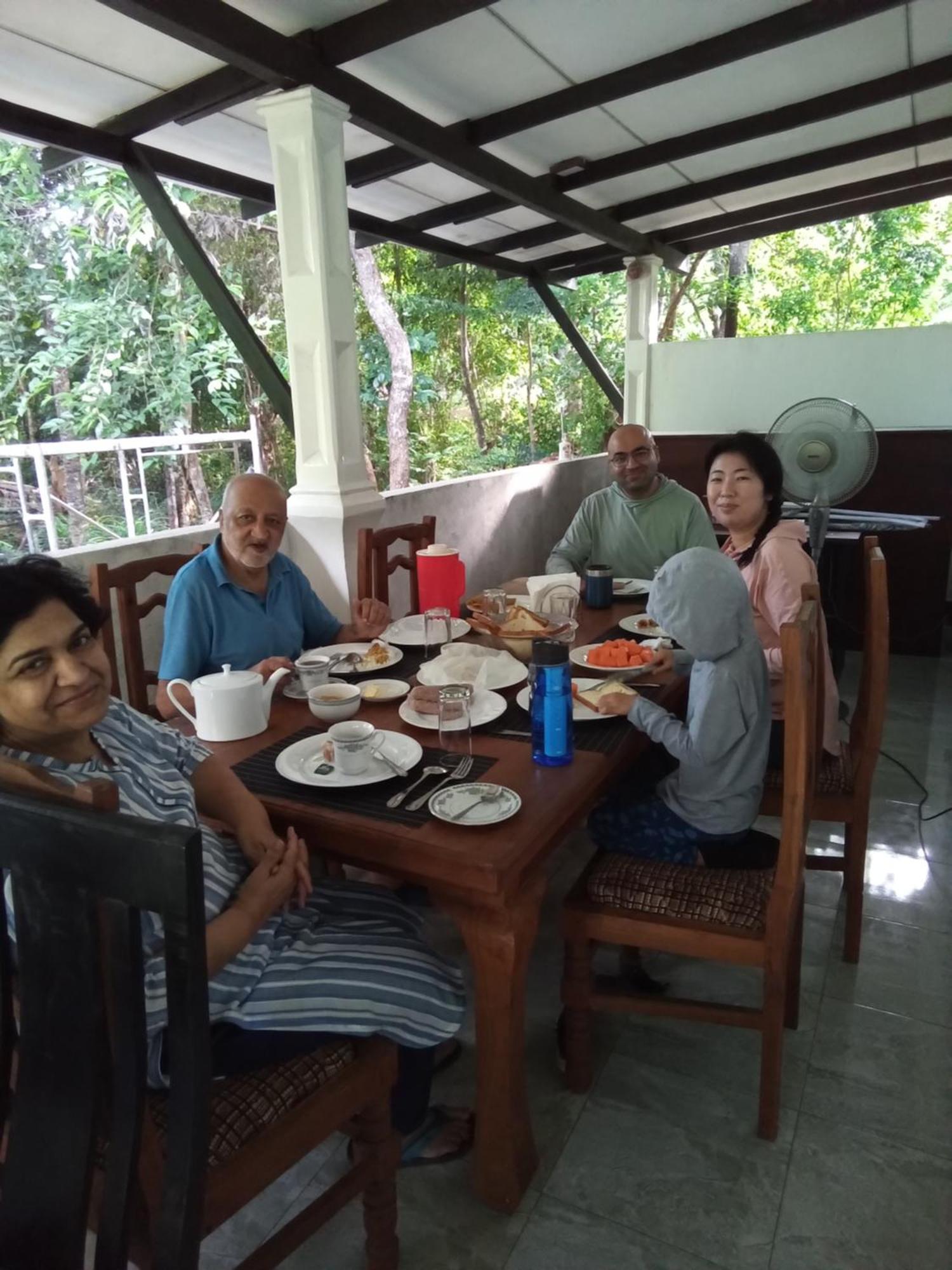 Amron Resort Sigiriya Phòng bức ảnh